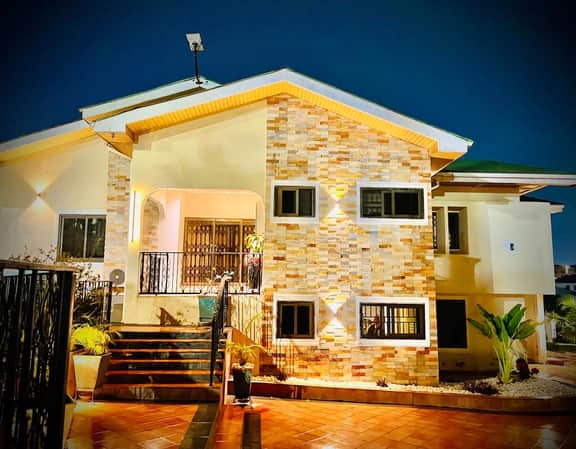 3R Haven: 3 Bedroom Retreat w/ Pool & Event Access