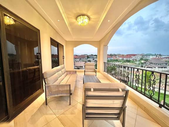 3R Haven: 3 Bedroom Retreat w/ Pool & Event Access